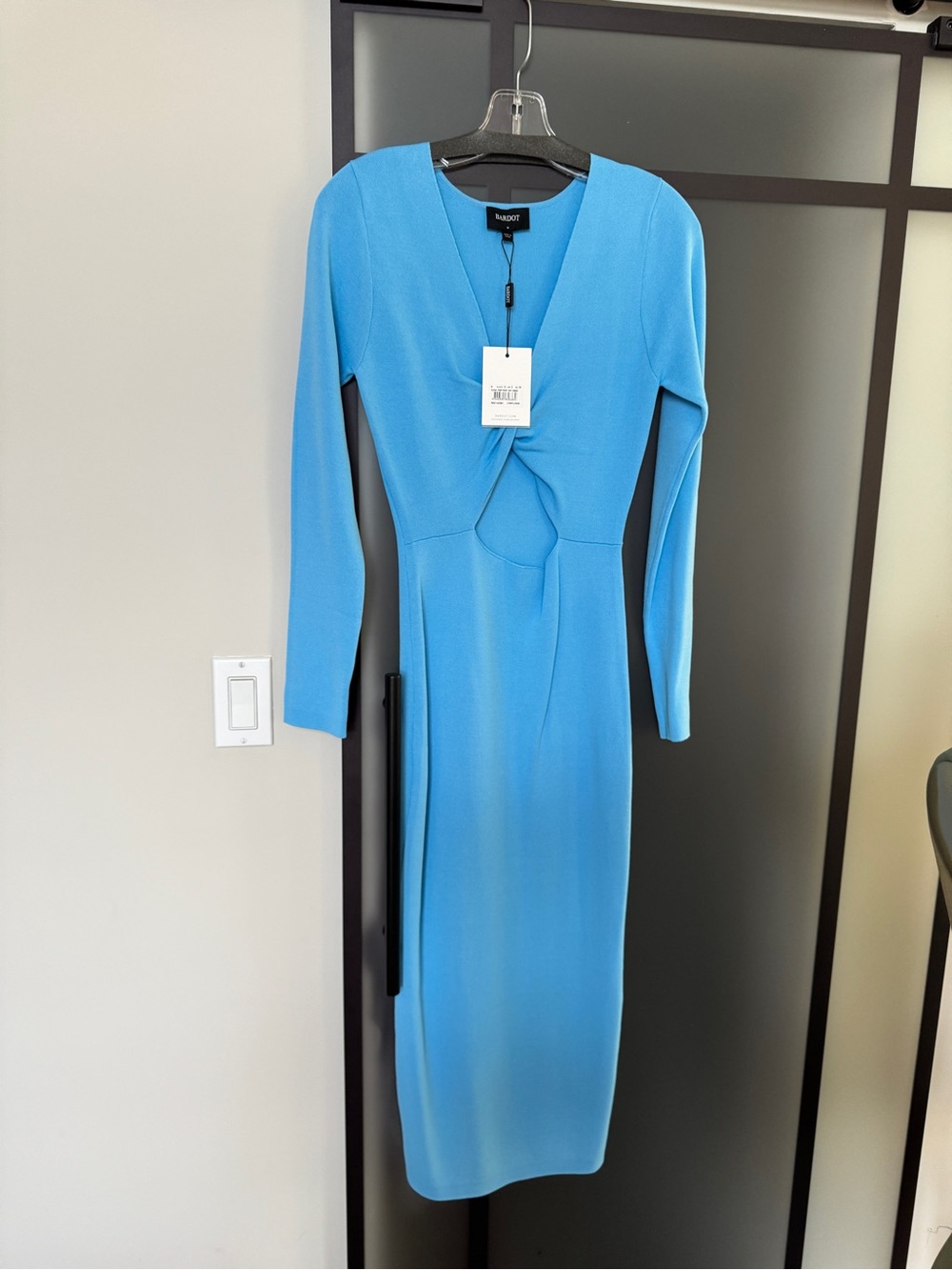 Bardot Elaina Twist Front Knit Midi Dress Cornflower Blue Size M